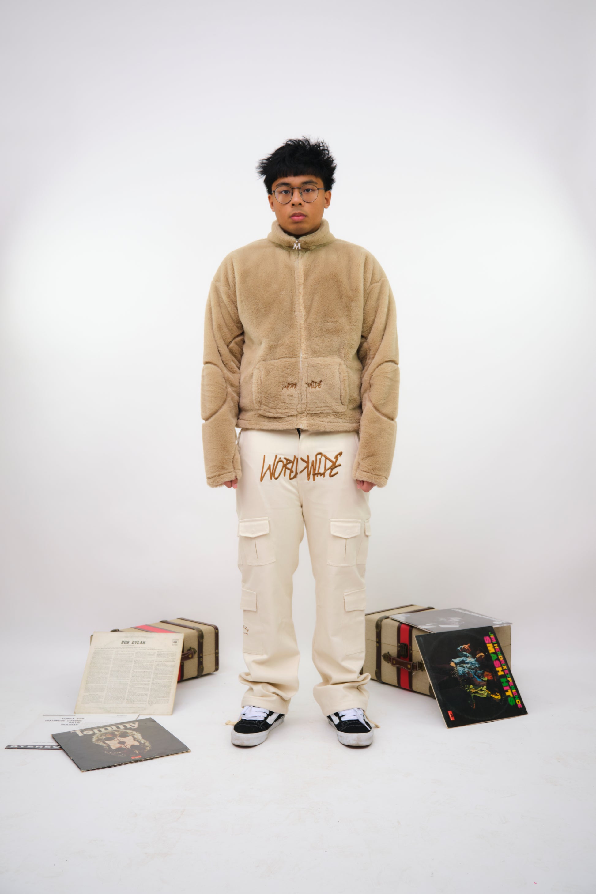 WORLDWIDE BEIGE CARGO PANTS